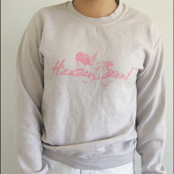 Urban outfitters heaven sent angel sweatshirt - Picture 1 of 3